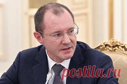 Названы главные риски для российского финансового рынка. На развитии российского финансового рынка могут сказаться три вещи, заявил первый зампред Банка России Владимир Чистюхин. Рисками для него могут стать ориентация только на локальных инвесторов, монополия на финансовом рынке и самое опасное — огосударствление экономики.