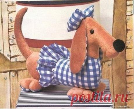 Выкройка игрушки-таксы