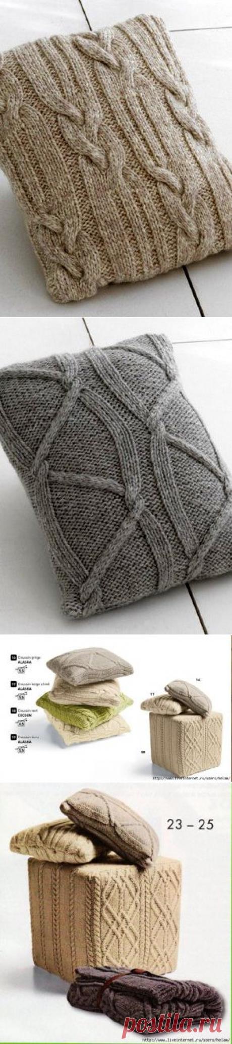 Чехол на пуфик и рельефные подушки.