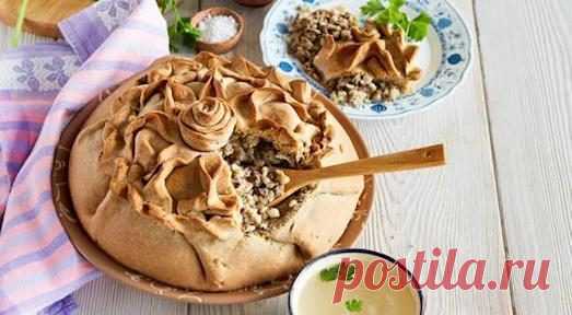 Самые популярные блюда татарской кухни Татарская кухня – это особый вид кулинарного искусства, который складывался в течение многих столетий и бережно передавался из поколения в поколение. Татарскую кухню почитают не только национальные жи…