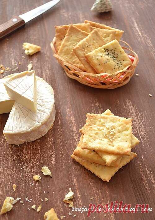 Сырный крекер......