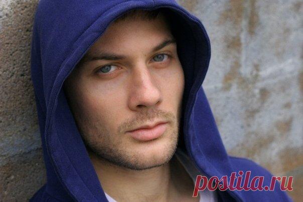 Джино Энтони Песи, 3 ноября, 1980