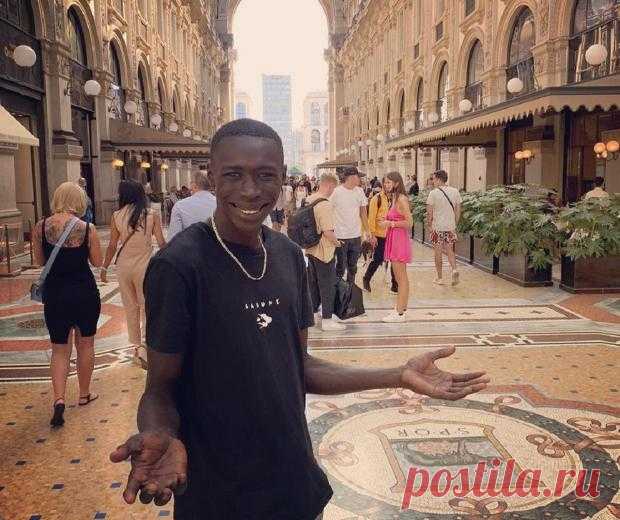 Блогер высмеивающий лайфхаки в социальных сетях стал звездой: забавные видео Хаби Лейма