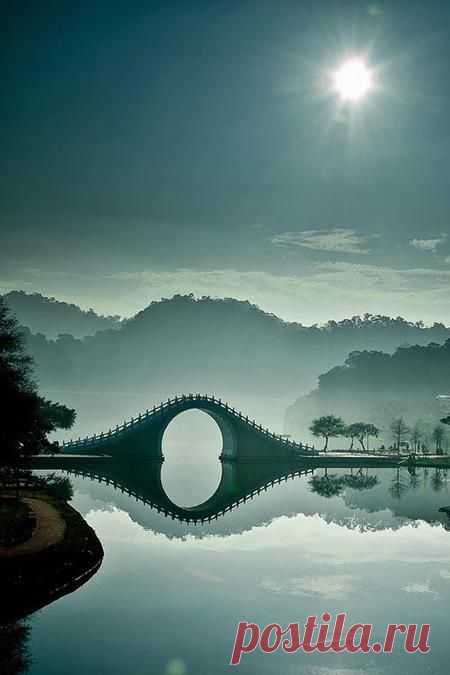 Timeline Photos - Musetouch Visual Arts Magazine