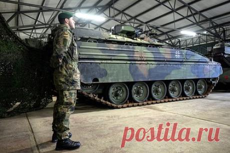 Резников назвал Украину идеальным полигоном для испытания западного оружия. Глава Минобороны Украины Алексей Резников назвал свою страну идеальным полигоном для испытания западного оружия. Передача Киеву зенитно-ракетных комплексов NASAMS, а также недавно разработанных Германией систем противовоздушной обороны IRIS-T позволила впервые протестировать работу систем НАТО различного уровня.