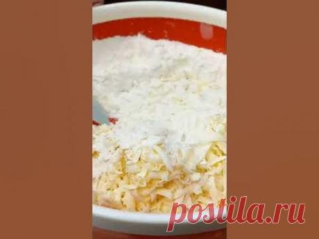 мука 250гр сахар 120гр разрыхлитель 10гр сливочное масло 120гр 3 столовые ложки сметаны 1 яйцо абрикосы без косточек 400гр 2 столовые ложки сахара и столько ...