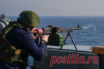 Российские корабли провели разведку в Черном море. Российские тральщики из состава Черноморского флота провели минную разведку в акватории Черного моря. Об этом журналистам сообщили в Министерстве обороны России. Учения проходили в условиях реальной минной опасности, так как в регионе с активным судоходством фиксируется активность Вооруженных сил Украины.
