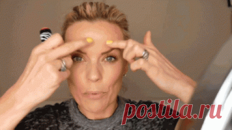 Как правильно наносить румяна и бронзер? А увеличить макияжем глаза?