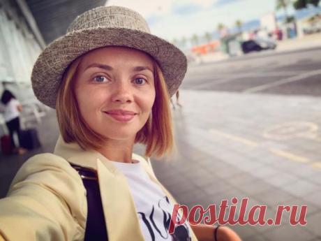 Ольга Кузьмина в Барселоне: яркие и забавные фото звезды сериала Кухня