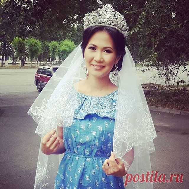 Короны, Диадемы, Ободки, Колье @evgeniyakei_handmade‘s Instagram profile • Tofo.me: Instagram Online Viewer (Pinsta.me)