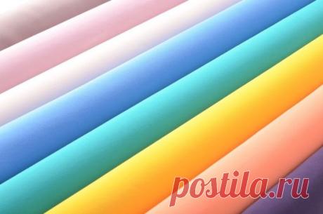 Описание трикотажных тканей.
Кашкорсе:
Трикотаж кашкорсе лайкрой , 95%хлопка, 5 % лайкры - ткань в резинку, по типу английской резинки. Можно использовать изготовления кофточек, водолазок и т.п. Используется и как материал трикотажной отделки изделий, в частности, горловины футболок, манжет и ворота водолазок, воротников и полочек спортивных костюмов.
Кашкорсе гладкокрашеное выпускается в виде чулка 50-52 см х 2 (окружность трубы 100-104 см), так что есть возможность изгот...