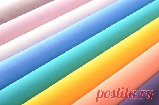 Описание трикотажных тканей.
Кашкорсе:
Трикотаж кашкорсе лайкрой , 95%хлопка, 5 % лайкры - ткань в резинку, по типу английской резинки. Можно использовать изготовления кофточек, водолазок и т.п. Используется и как материал трикотажной отделки изделий, в частности, горловины футболок, манжет и ворота водолазок, воротников и полочек спортивных костюмов.
Кашкорсе гладкокрашеное выпускается в виде чулка 50-52 см х 2 (окружность трубы 100-104 см), так что есть возможность изгот...