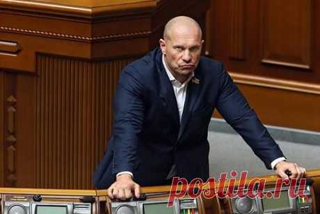 Украину назвали колонией с тоталитарным режимом. Депутат Верховной Рады от партии «Оппозиционная платформа — За жизнь» Илья Кива заявил, что за годы независимости Украина прошла процесс «тотального уничтожения государства» и «обезличивания нации». По его словам, с тех пор страна «потеряла территорию, экономику, людей и мораль».