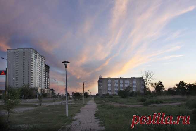 Милый дом. Улица Кенесары, район Слободки.