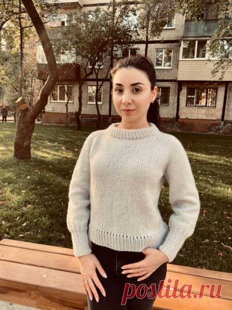 Джемпер спицами женский &quot;Сладкая вата&quot; вязала из пряжи Angora alize real 40 plus. 
Вязала джемпер спицами для старшей дочки, фасон придумала сама и результатом довольна.