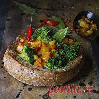 Овощное рагу в ржаном хлебе, второе блюдо. Пошаговый рецепт с фото на Gastronom.ru