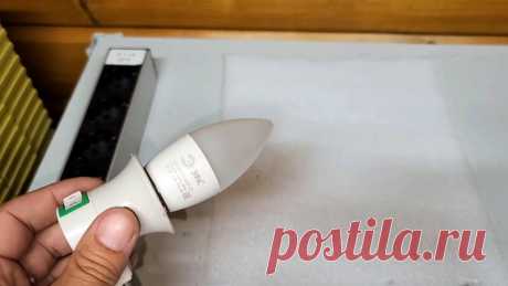 Как без запчастей отремонтировать лампочку за 5 минут Заявленный ресурс LED лампочек большинства производителей сильно завышен, поэтому их приходится менять чаще, чем хотелось бы. В основном они выходят из строя по причине перегорания одного из светодиодов, от чего электрическая цепь внутри них размыкается. Если замкнуть контакты сгоревшего диода, то