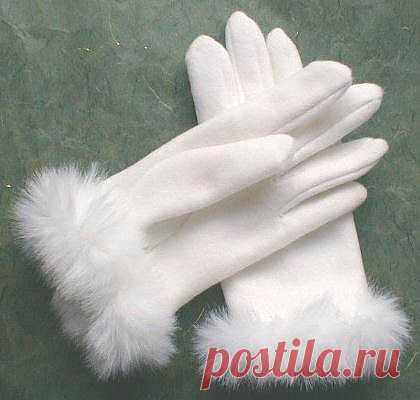Перчатки.