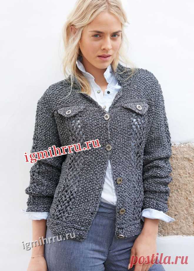 Темно-серый жакет с ажурными полосами. Вязание спицами