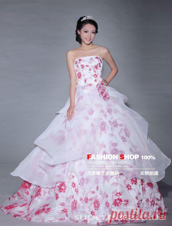 Цветочное свадебное платье красно-белое ::: альбом Дешевые свадебные платья на заказ (отправка практически в любую точку мира) ::: ОБЩЕСТВО » Свадьба / фото 25997563 600 x 786 io.ua
