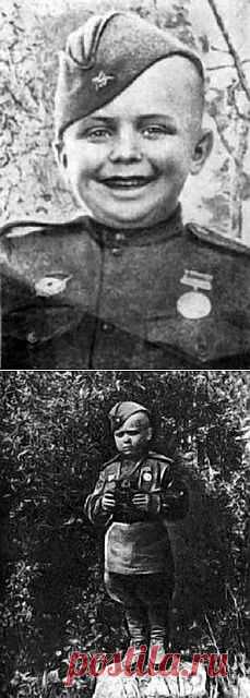 Боец Алёшкин | Я Родился в СССР