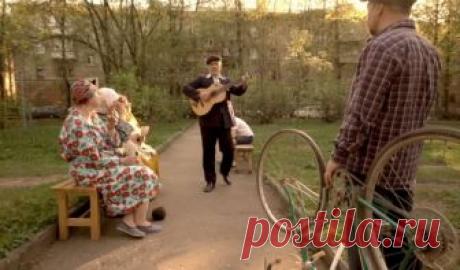 «Отмучились»! Клип родителей к школьному выпускному стал хитом