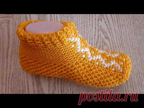 НОВИНКА  2021 :  Тапочки- следки на двух спицах без швов .