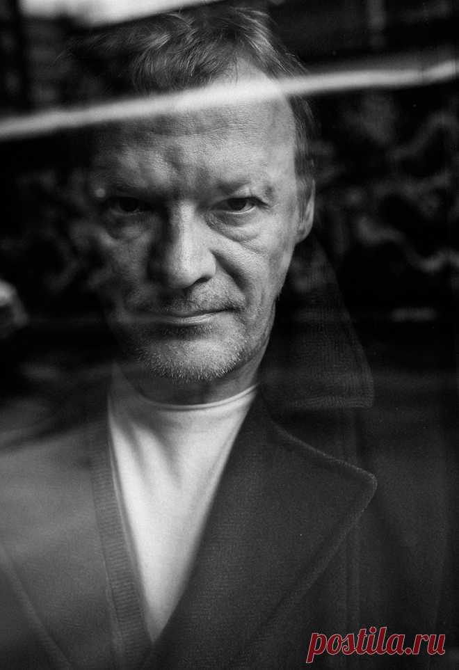 «Зачем мне чужие реки?» Алексей Серебряков — о работе на Западе и «Ван Гогах» :: Герои :: РБК.Стиль