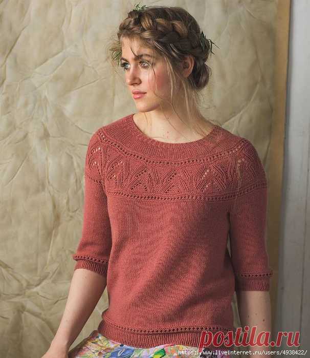 Женский пуловер с круглой кокеткой «Розовый куст». Rose Bush Pullover by Irina Anikeeva.