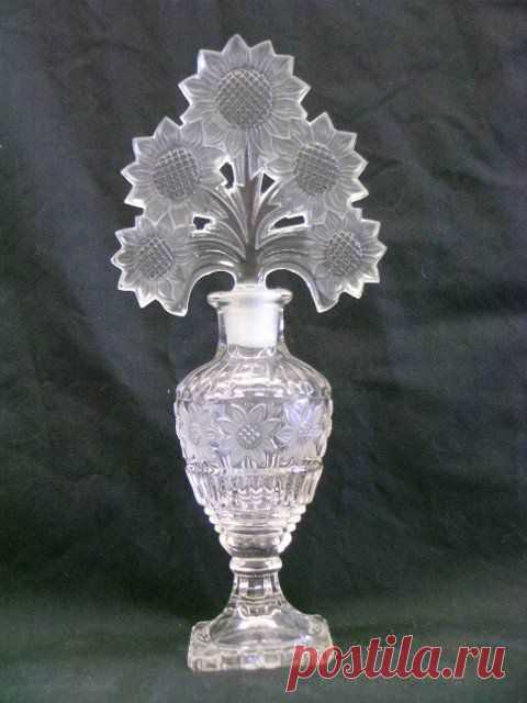 ART DECO PERFUME BOTTLE : Lot 268