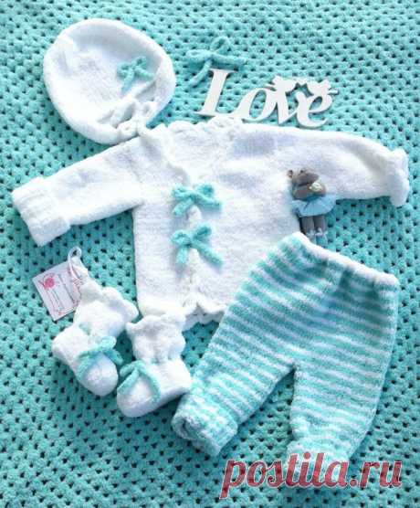 Вязаные костюмчики из Ализе Софти.