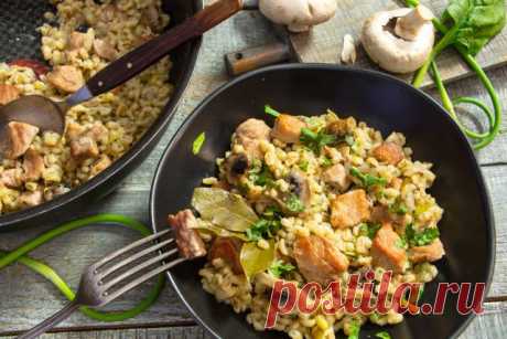 Перловка с мясом и грибами — вкуснее плова! — Ботаничка