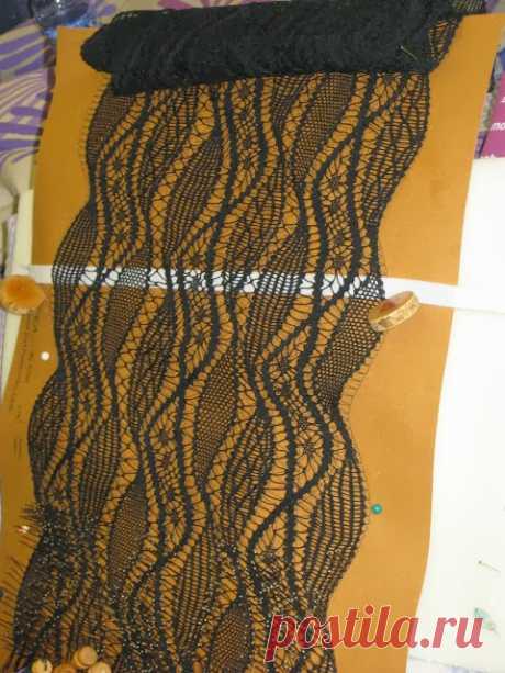 ENCAJERAS DE BOLILLOS DE BENALMÁDENA: BOBBIN LACES