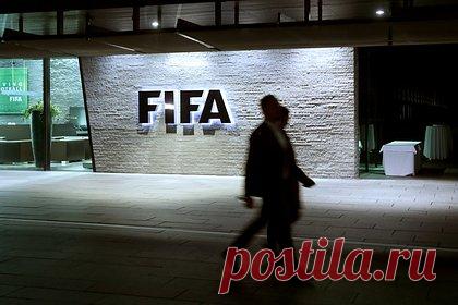 Молодежную сборную Украины уличили в нарушении регламента ФИФА. Молодежную сборную Украины уличили в нарушении регламента ФИФА. В матче против сборной Хорватии на Евро-2023 команда выпустила на поле Анатолия Трубина и Георгия Судакова, не имевших права играть в тот вечер. Менее чем за 48 часов до этого они в составе основной сборной Украины сыграли в матче квалификации Евро-2024.