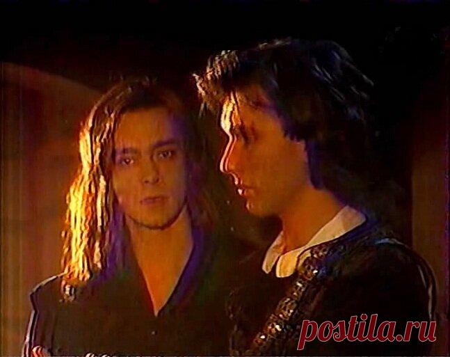 Замок в ущелье Гина (1998)