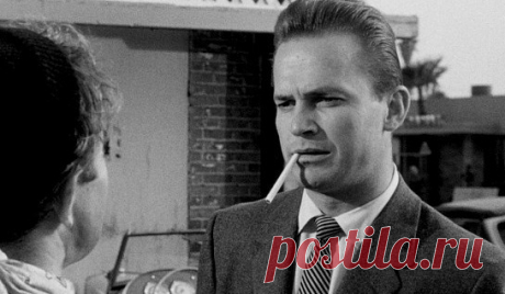 Ральф Микер