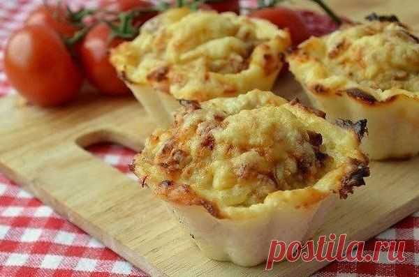 Куриные тефтельки в картофельных корзиночках