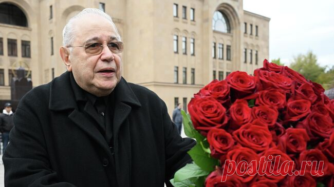 Петросян выразил соболезнования в связи со смертью Кеосаяна