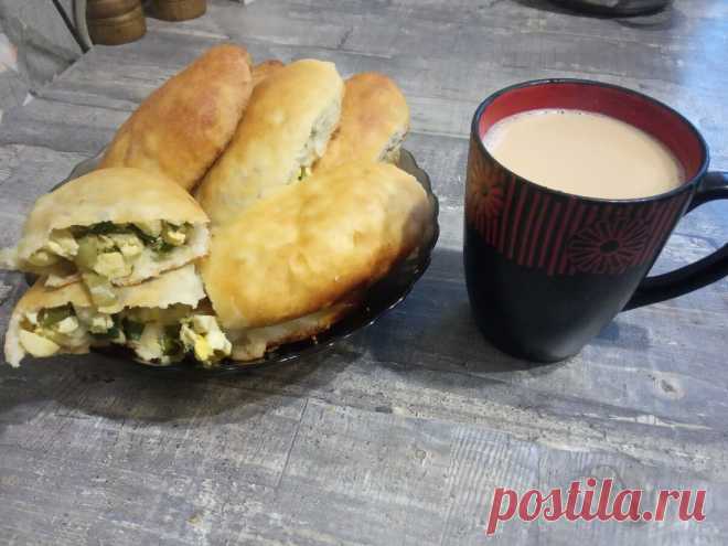 Рецепты с фото. Пирожки с яйцом и луком из детства