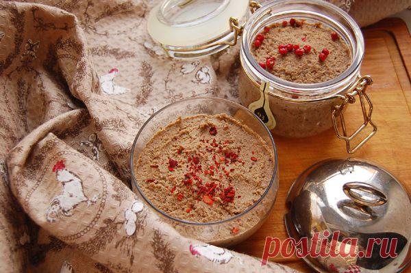 Постный паштет из зеленой чечевицы