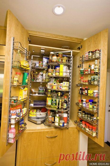 Как удобно разместить кухонную утварь и запасы продуктов