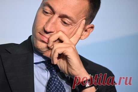 Олимпийский чемпион Легков ответил на отказ шведки соревноваться с россиянами. Олимпийский чемпион по лыжным гонкам, обладатель Малого хрустального глобуса Александр Легков ответил на отказ шведки Линны Сван соревноваться с россиянами. «Мне все равно, что она говорит», — заявил спортсмен. Он добавил, что не придает значения ее словам, так как решение принимать не ей.