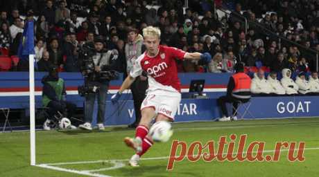 Сёмин: Головин входит в число лучших игроков Лиги 1. Бывший главный тренер «Локомотива» Юрий Сёмин оценил игру полузащитника «Монако» Александра Головина в сезоне-2023/24. Читать далее