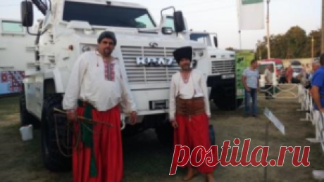 ЧАО «АвтоКрАЗ» выставил технику на Сорочинской ярмарке | Александрит