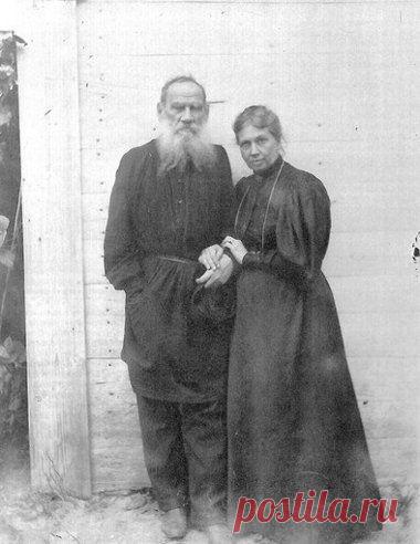 Leo Tolstoy   |  Pinterest