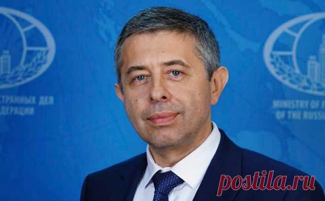 Посла России вызвали в МИД Южной Кореи из-за слов Захаровой. Власти Южной Кореи вызвали посла России из-за слов официального представителя российского МИД Марии Захаровой о «предвзятости» президента Юн Сок Еля к КНДР.