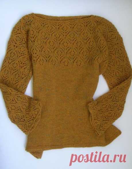 Джемпер с ажурными кокеткой и рукавами