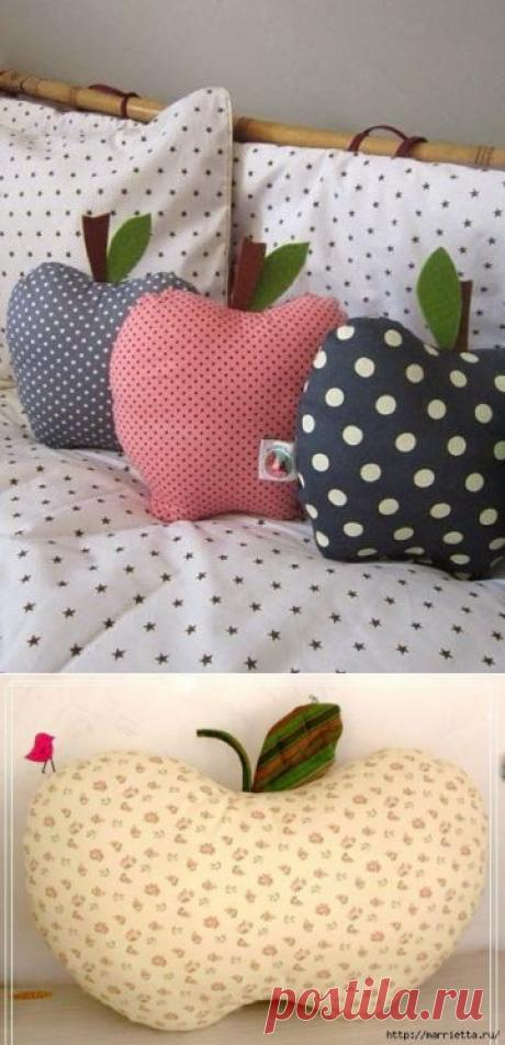Декоративные подушки ЯБЛОЧКО