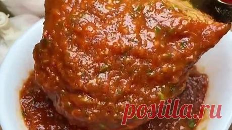 Подборка из самых вкусных соусов Сохрани, чтобы не потерять! Соус СацибелиТоматная паста 3 ст лАджика 1 ст лЧеснок 4 зубчикаКинза или петрушка (небольшой пучок)Вода 3 ст лУксус 9 1 ч лСоль 1 ч лПерец