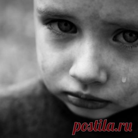 15 фраз, убивающих счастье ваших детей